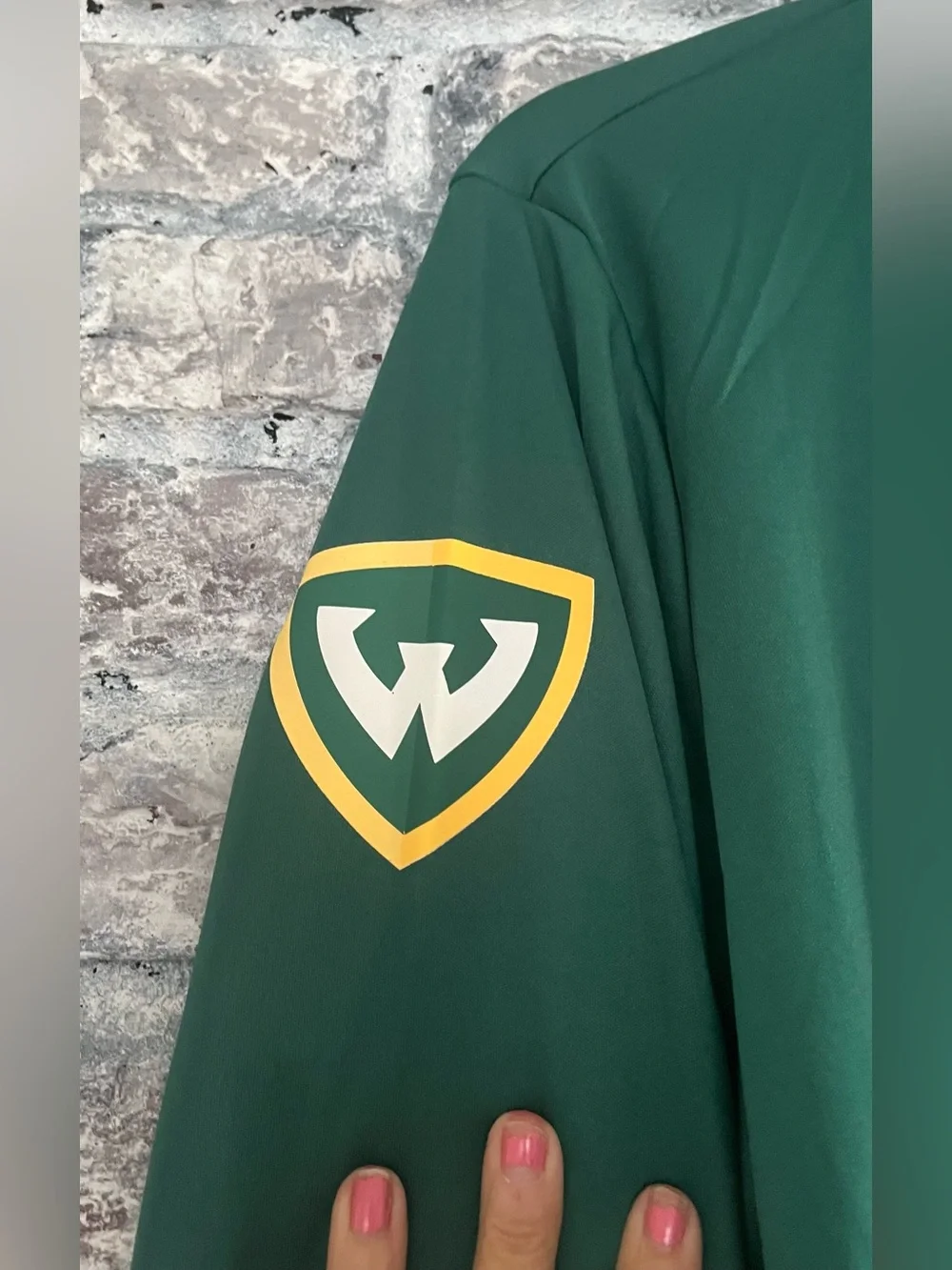 Detroit Red Wings Wayne State Green Quarter-Zip Pullover New in package unisex